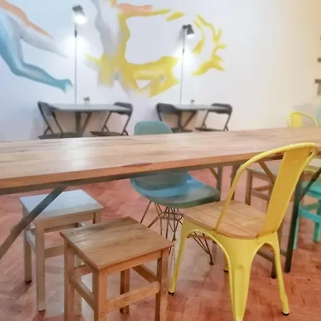 Vandrarhem Draft & *