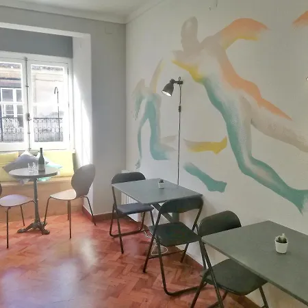Draft & Hostel