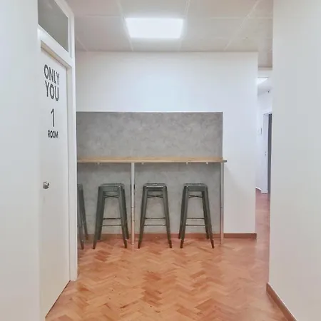 Hostel Draft Hostel&rooms *